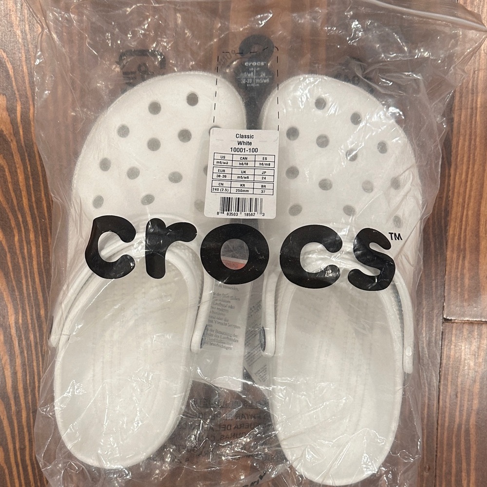 CROCS Classic White Shoe